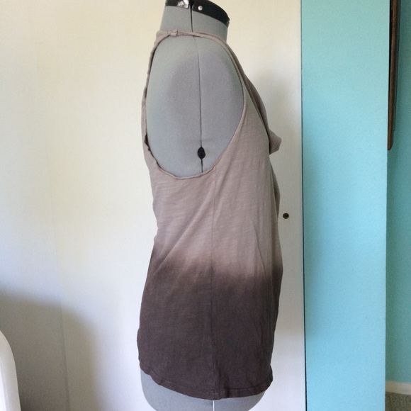 Gray Ombré Cowl Neck Loose Workout Tank Top Size S - Picture 2 of 7